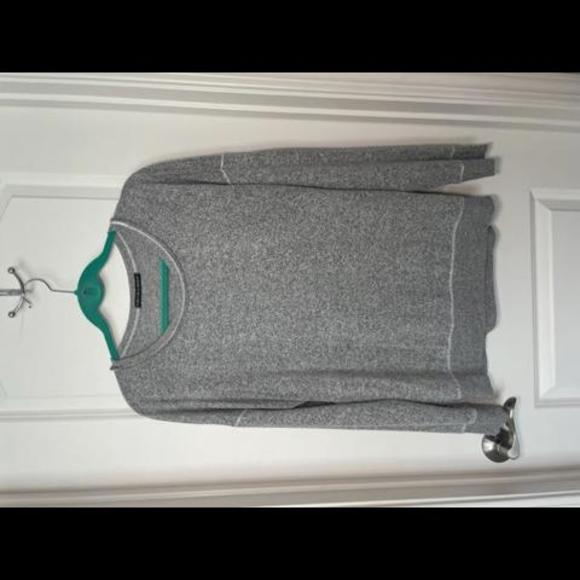Harlowe & Graham - Super Soft Gray Sweatshirt - Picture 1 of 5